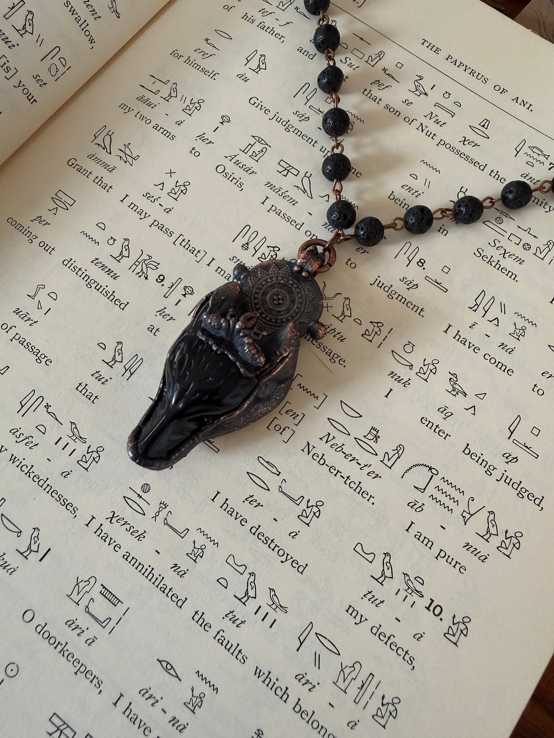 The Spirit Animal Amulet // Black Obsidian Wolf 𓆃