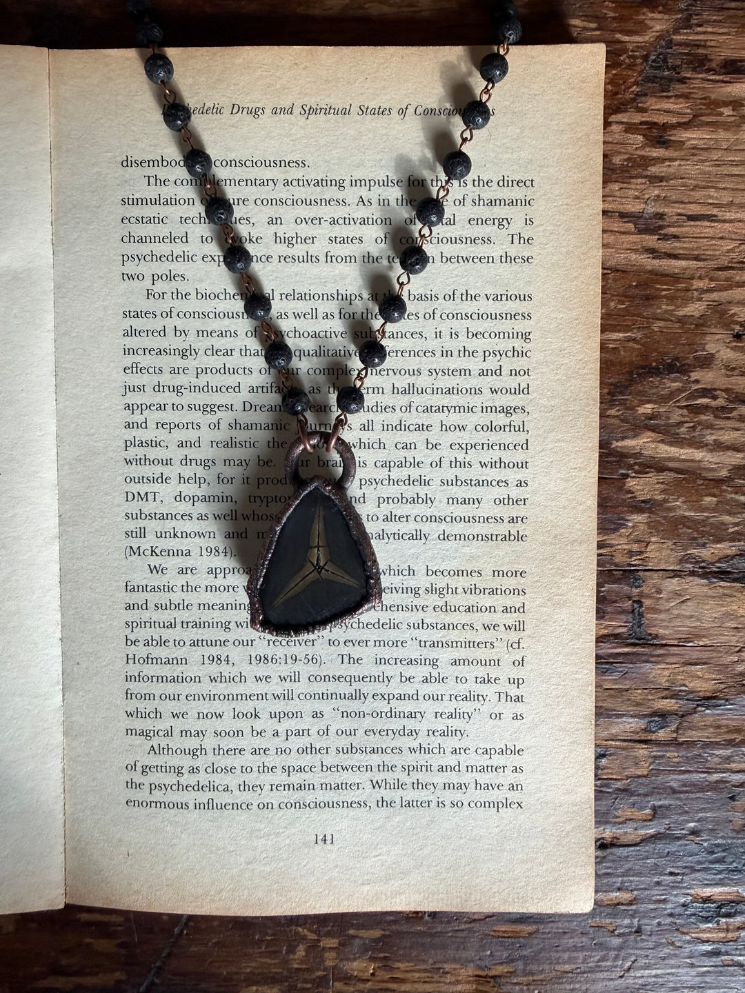 The Of Earth Amulet  // Septarian 𓆃