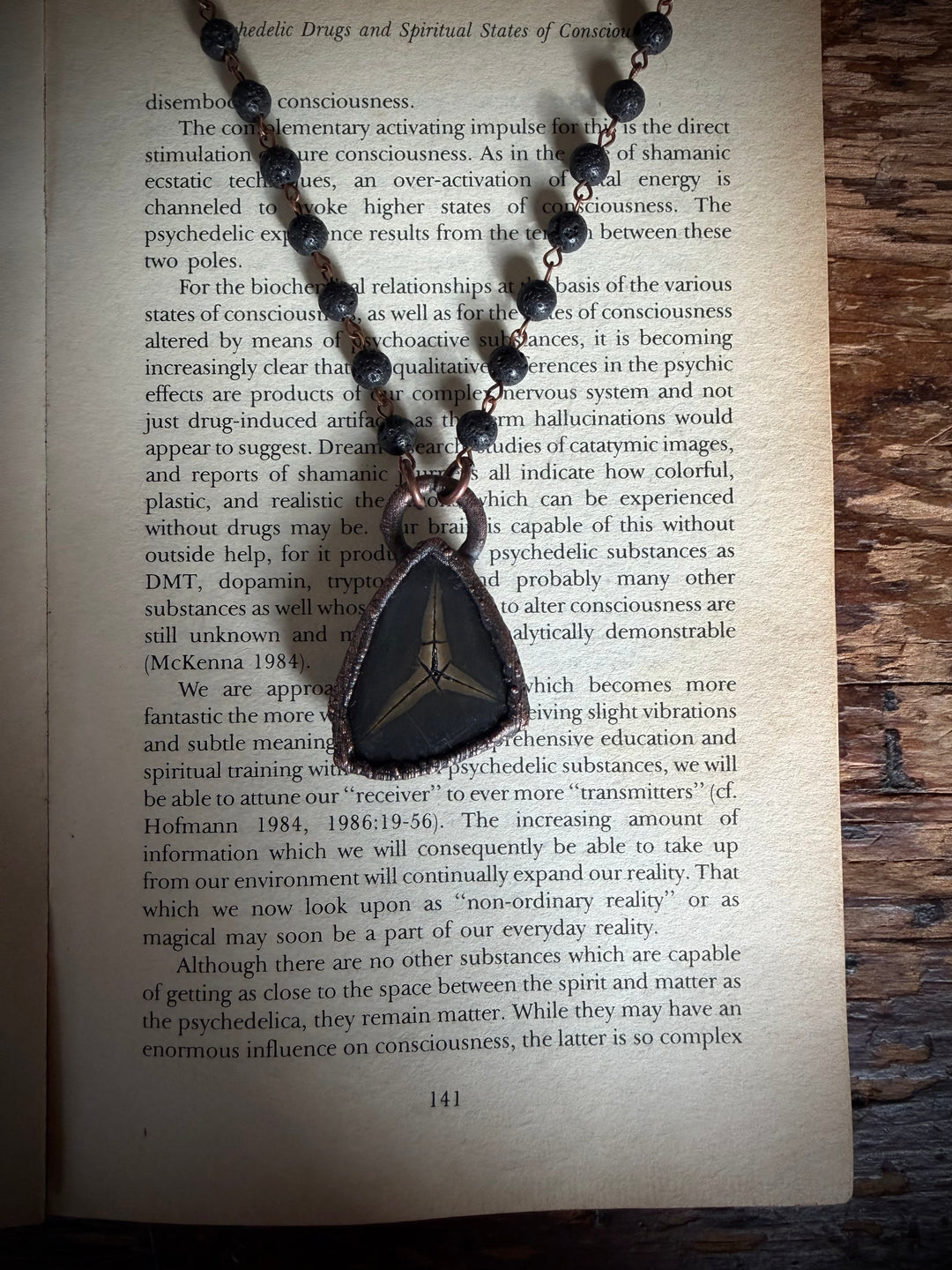 The Of Earth Amulet  // Septarian 𓆃