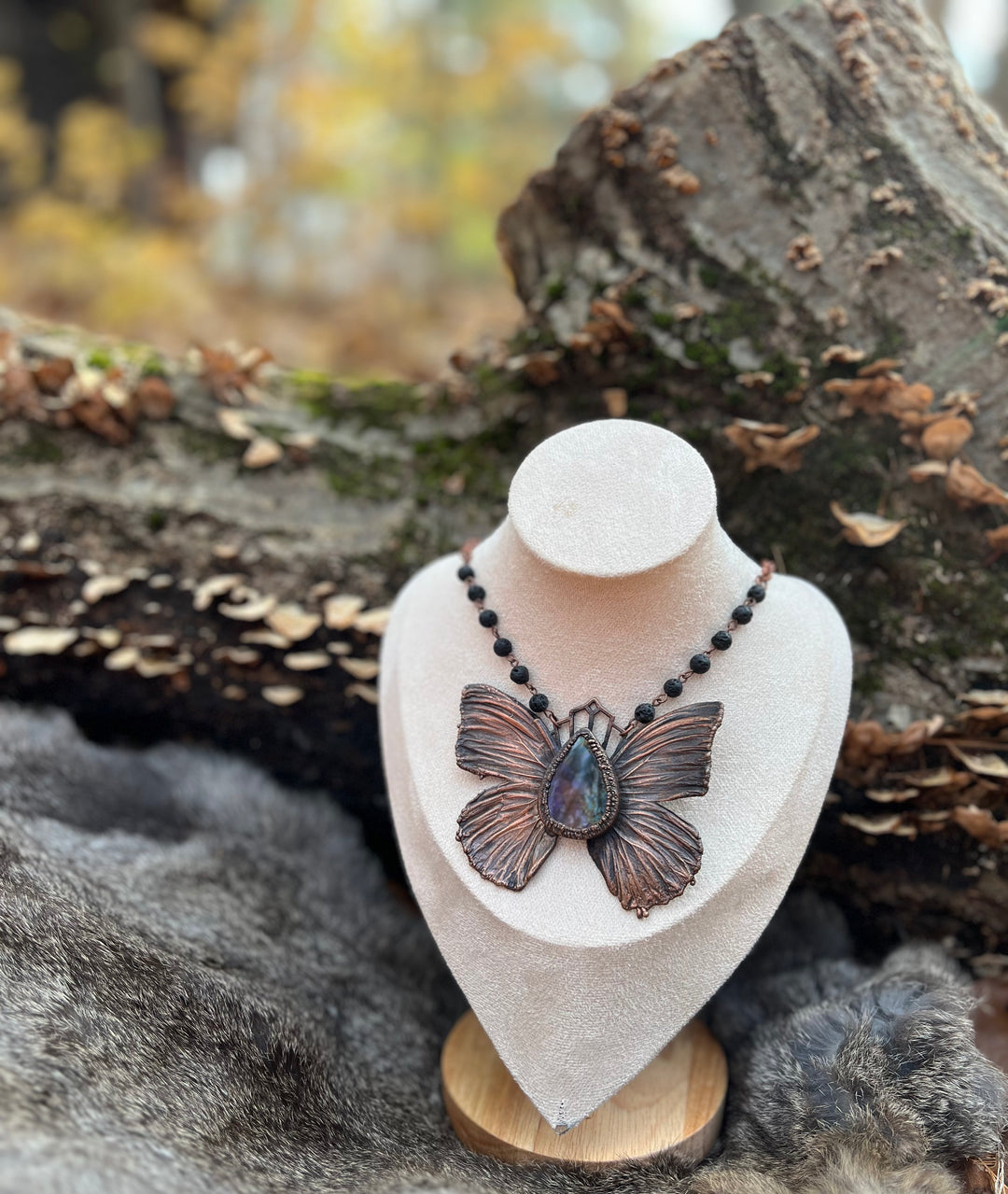 Metamorphosis Talisman // Labradorite Butterfly 𓆃